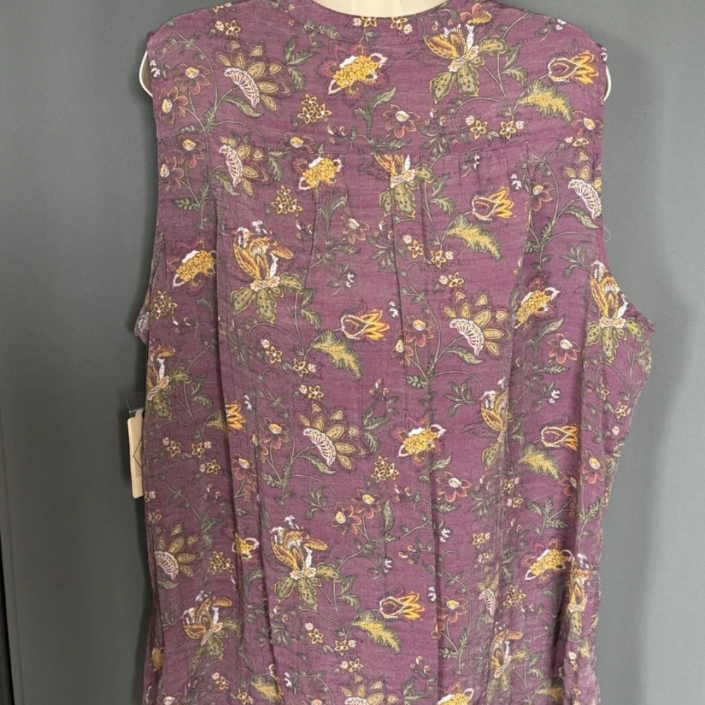 St John's Bay Women's Sleeveless Sz. XXL Top Blouse V-neck Purple Floral/Paisley - Picture 2 of 4
